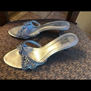 Kitten heel silver tone sandals